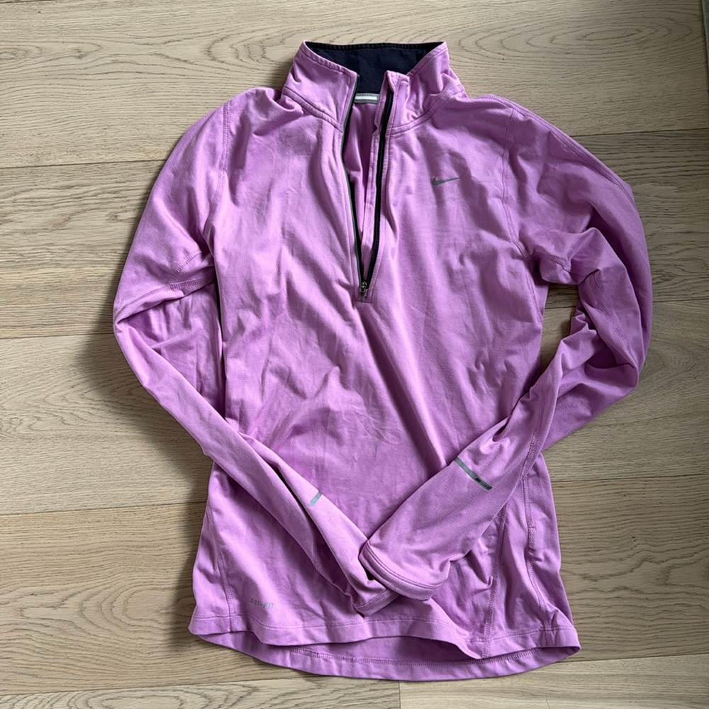 Nike Dri Fit Women’s Pullover Sweater Running Size XS